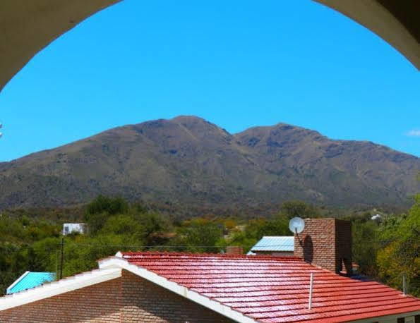 Posada Del Infinito Capilla del Monte Exterior foto